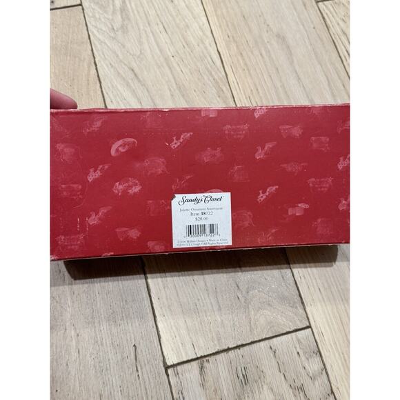 Sandy's Closet Through the‎ Seasons Primitive Garden CottageCore Ornament Set - Picture 5 of 11